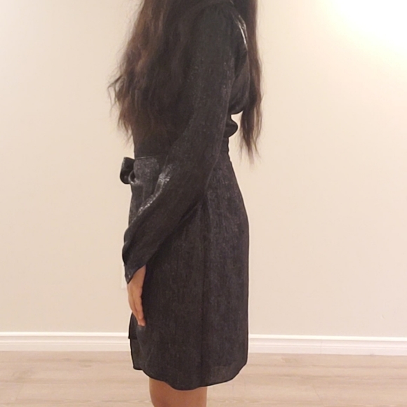 MICHAEL KORS Crew Neck Mini Dress - Picture 3 of 5